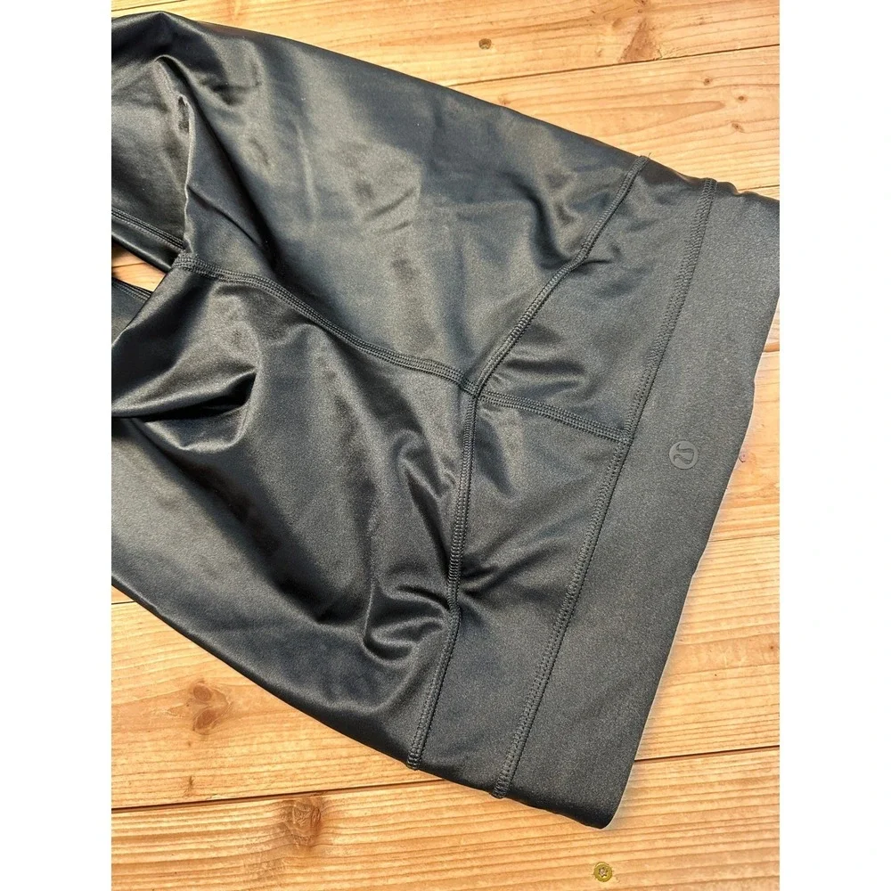 Lululemon Base Pace High-Rise Tight 25‎ Nulux Shiny Leggings Size 4 - Picture 2 of 6